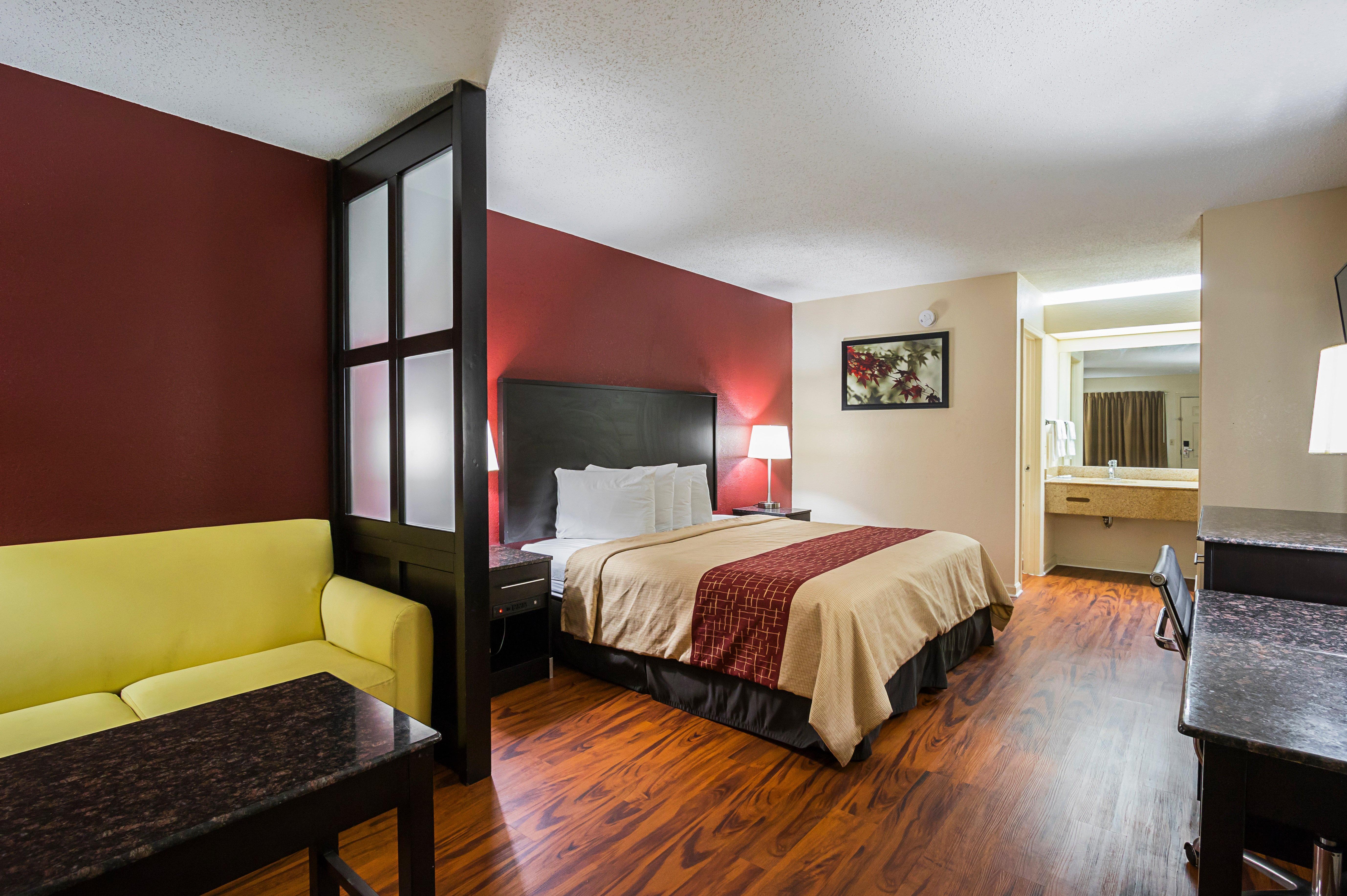 Red Roof Inn & Suites Scottsboro Exterior foto
