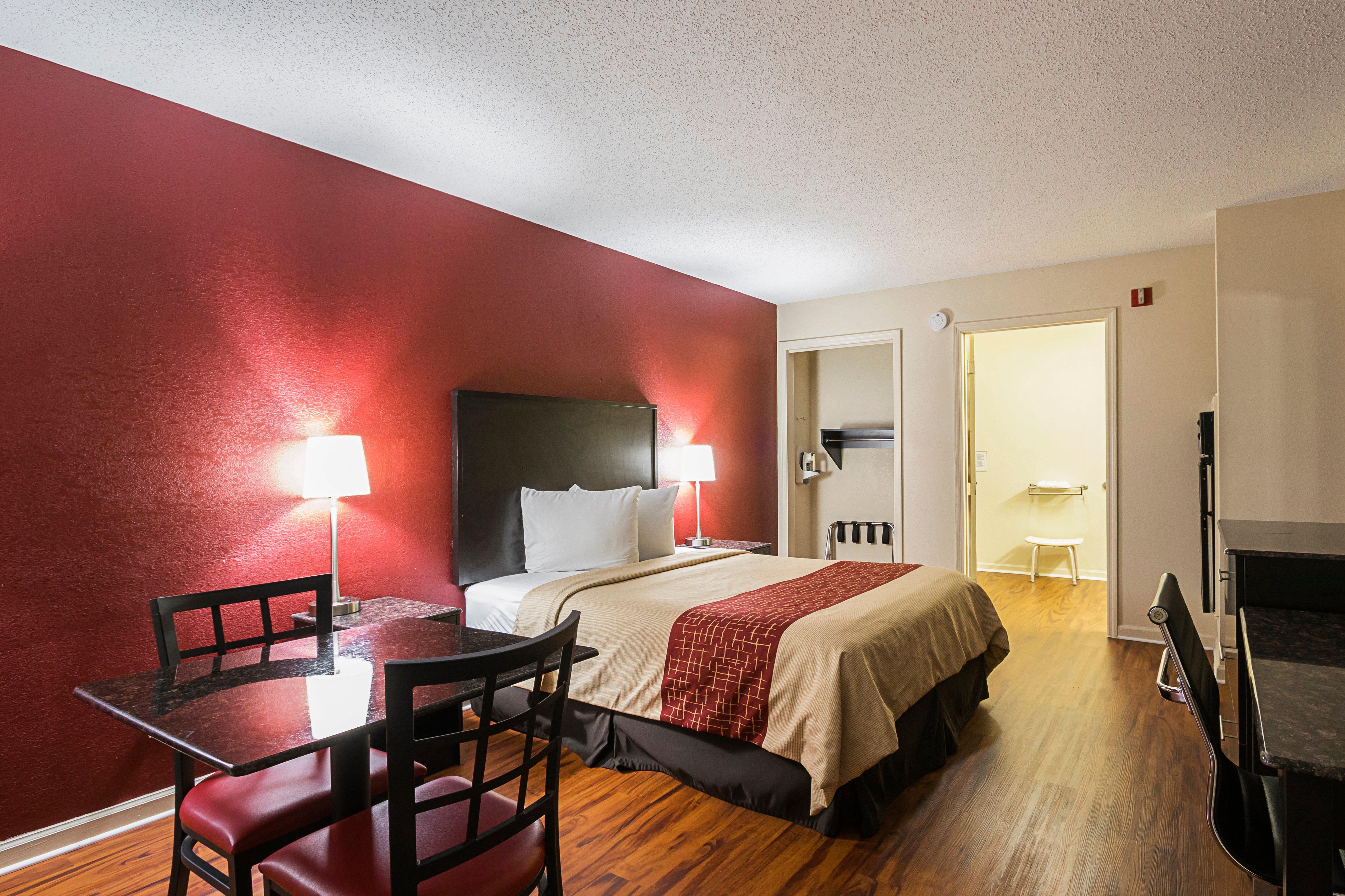 Red Roof Inn & Suites Scottsboro Exterior foto